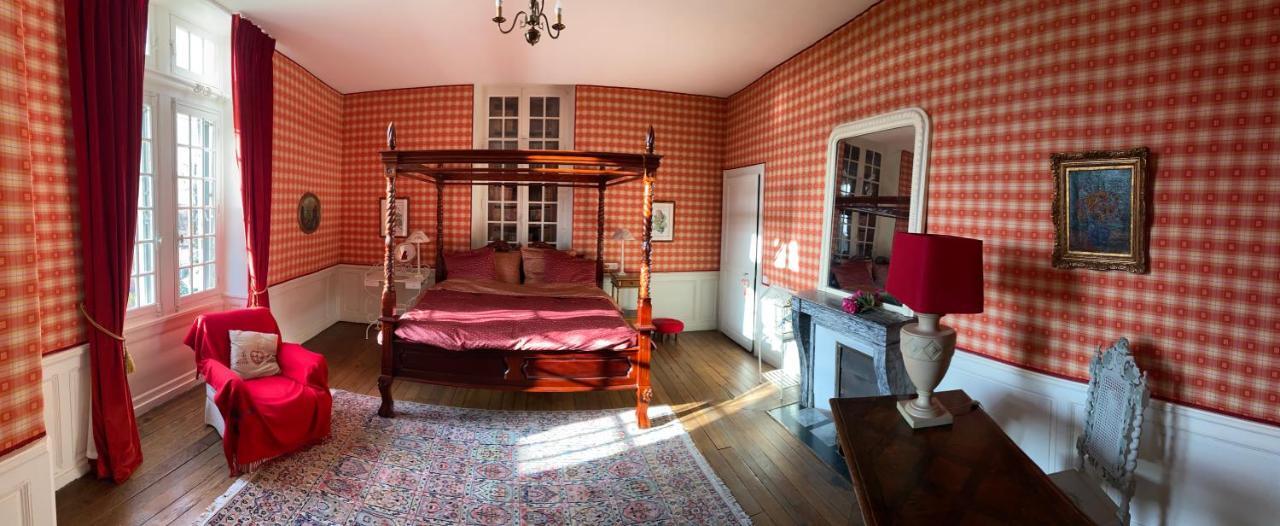 Le Castel Ecossais Bed & Breakfast Senlis  Exterior photo